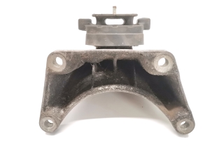 BMW 5 SERIES E61 (2004–2010) Getriebehalter 6761108 - 2
