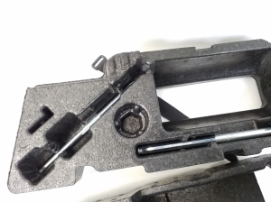 Porsche Cayenne (2010–2017) Trunk tool tray and its parts 7P0012112H - 3