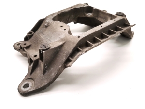 AUDI A7 (2010–2018) Getriebehalter 4G0399263J - 3