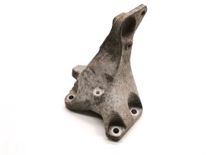 Motorhalter - 6781916