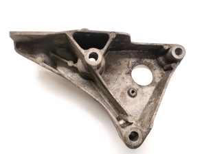 BMW 5 SERIES E61 (2004–2010) Engine bracket 6777033 - 4