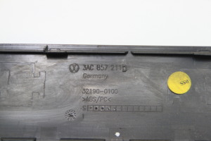 Volkswagen Passat B7 (2010–2014) Dashboard trim 3AC857211D - 3
