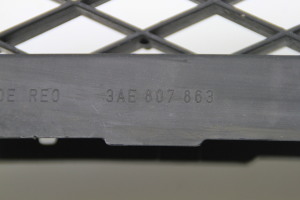 Volkswagen Passat B7 (2010–2014) Rear bumper bracket 3AE807863 - 2