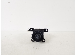 Headlight leveling switch - M30424