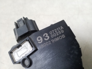 NISSAN Juke F15 (2010–2018) Accelerator pedal 180021HM0B - 2