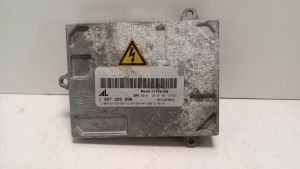 Xenon headlight control unit - 1307329098