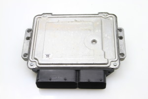 Hyundai ix35 (2009–2015) Motorsteuergerät 391992ABB3 - 4