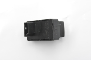 BMW 3 SERIES E90 (2004–2013) Aizmugurējo sānu durvju stikla slēdzis 6945874 - 4