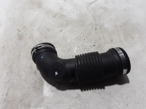  Air intake hose 