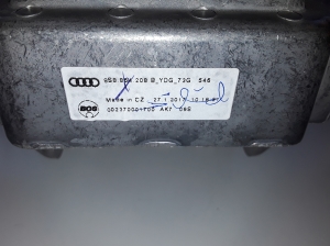 Salongi konsooli muu osa - 8S8864208B