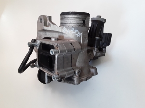  EGR valve 