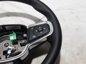  Steering wheel 