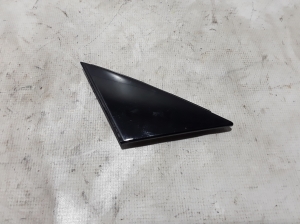   Mirror triangle trim  - 32216223 