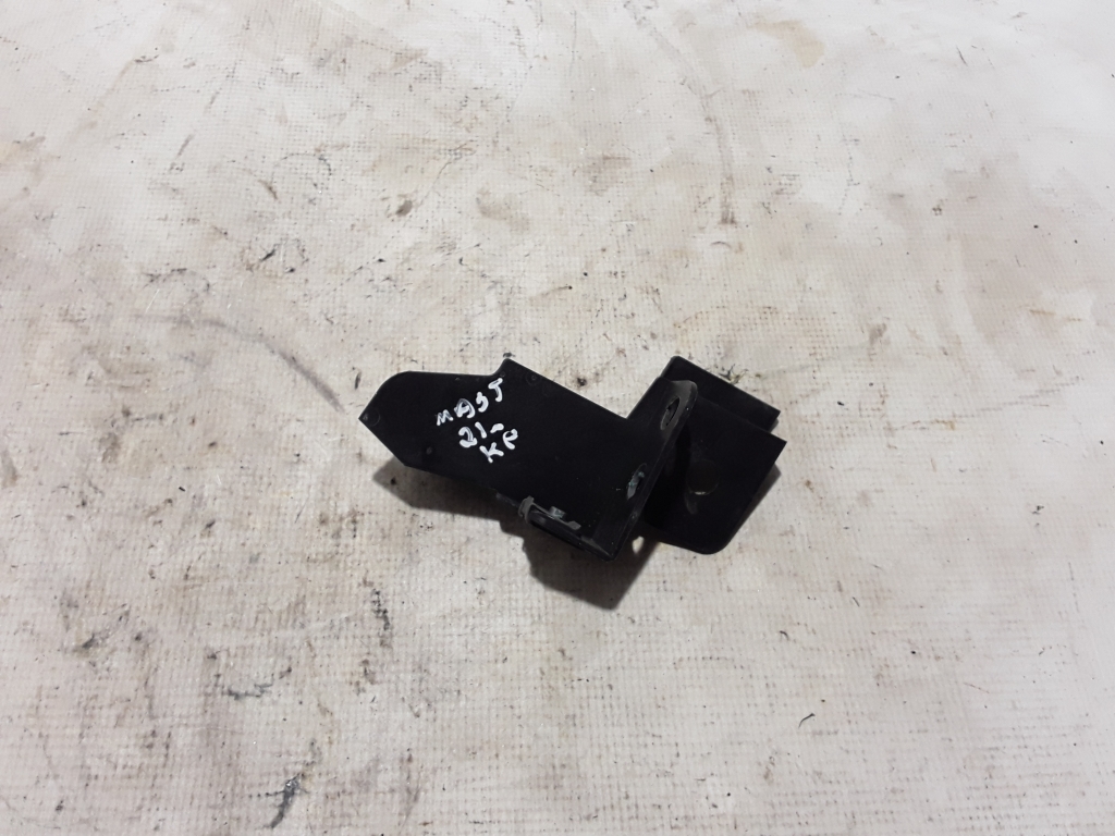 Used RENAULT Master Headlamp holder 269255475R