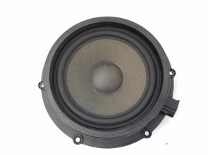   Rear side door speaker 