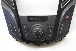 Hyundai i40 (2011–2026) Heater control panel 972503ZRC0 - 3