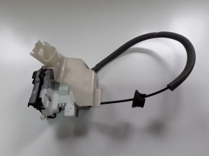 AUDI TT (2014–2026) Front door lock 8S8837350 - 2