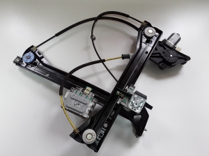 AUDI TT (2014–2026) Front door window regulator 8S0837462 - 3