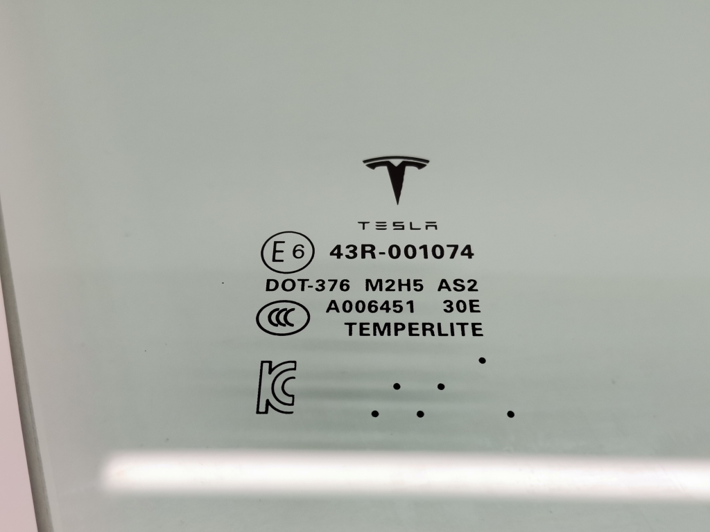 TESLA Model S 1 generation (2012-2024) Front Right Door Glass 43R-001074 21188402