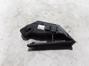 Mercedes Benz GLE-Class 167 (2019–2026) Accelerator pedal A1673000400 - 2