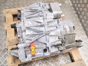 Tesla Model Y Y (2020–2026) Engine 1120960-20-G - 4