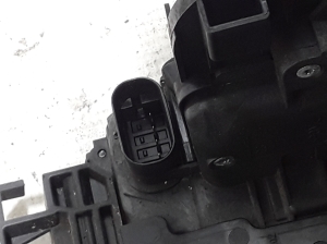 Mercedes Benz GLE-Class 167 (2019–2026) Front door lock A0997206801 - 3