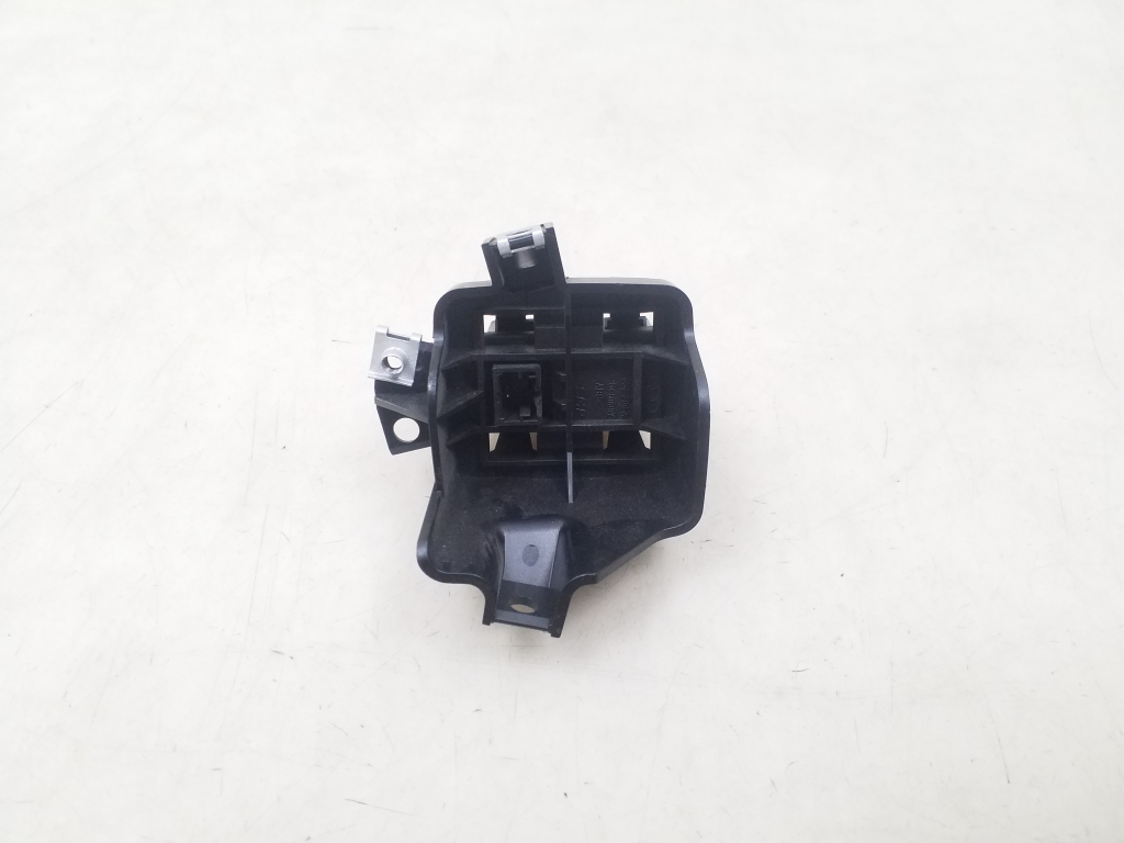AUDI A6 C7/4G (2010-2020) Additional Inner Engine Parts 4H0909131 24975219
