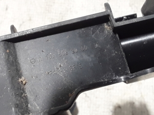 Mercedes Benz GLE-Class 167 (2019–2026) Sonstiger Halter A1675062000 - 3