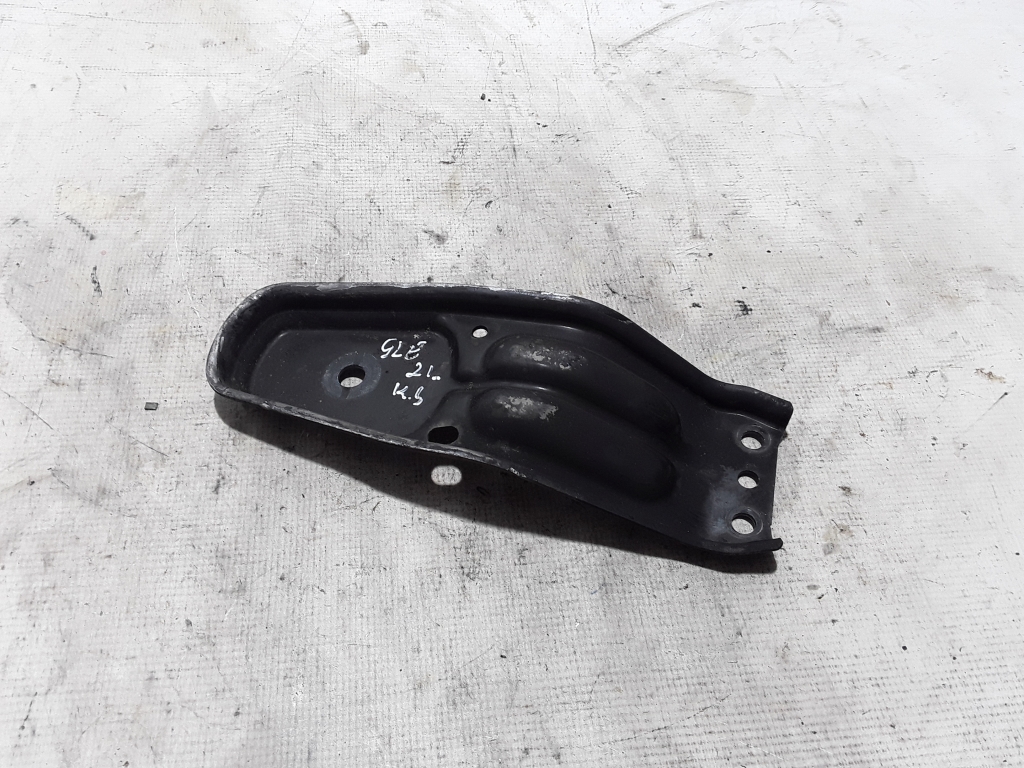 MERCEDES-BENZ GLE W167 (2019-2024) Другие детали подвески A1676140300 21060985