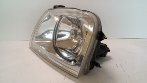 Mitsubishi L 200 (1996–2006) Headlight - 2
