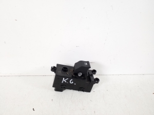 Hyundai i40 (2011–2026) Schalter el. Fensterheber hinten 935803Z000 - 2