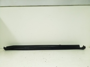 Exterior sill trim - 768501KA6A