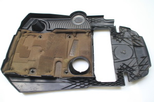 Mercedes Benz C-Class 204 (2007–2014) Engine cover A2710101267 - 3