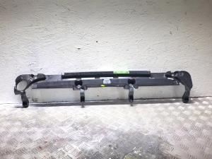 Rear bumper bracket on the rear panel - 850907789R