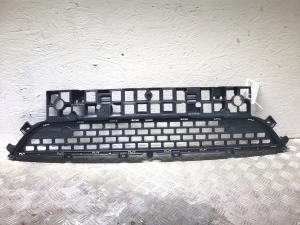 Grille inférieure de pare-chocs avant - 622546766R