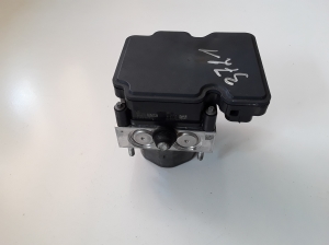 Opel Corsa E (2014–2018) ABS unit 0265956292 - 2