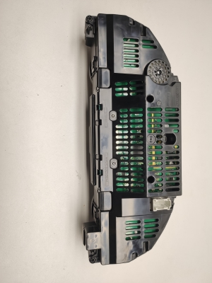 Mercedes Benz CLS-Class 218 (2011–2018) Mērinstrumentu panelis A2189007004 - 4