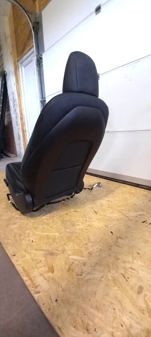 Tesla Model 3 3 (2016–2024) Priekšējais sēdeklis un tā detaļas 1456942-00-C - 5