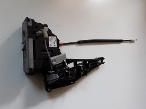 Rear side door lock - 13431843