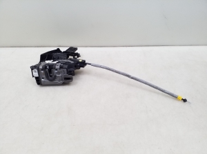 Mercedes Benz C-Class 205 (2014–2021) Türschloss hinten A2220064099 - 7