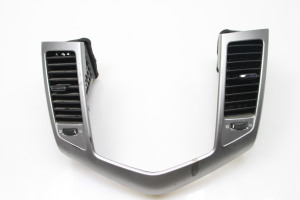 Armatuurlaua ventilatsioonivõred - 94567907