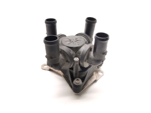 AUDI e-tron SUV (2018–2026) Auxiliary water pump 4KE963375H - 2