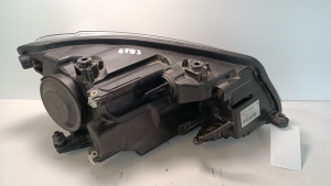 Volkswagen Caddy III (2004–2015) Scheinwerfer vorne 2K5941005 - 3