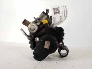 Mercedes Benz C-Class 205 (2014–2021) Kütusepump ja selle osad - 3