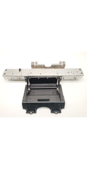   The middle part of the front frame  - 4KE805253B 