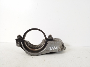 Ford Fiesta VI (2008–2017) Front drive shaft bracket C1B73K305AB - 2