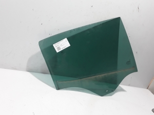 RENAULT Megane IV (2016–2022) Rear side door glass 823007710R - 4
