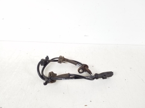 Front ABS sensor - 8V512C204CA