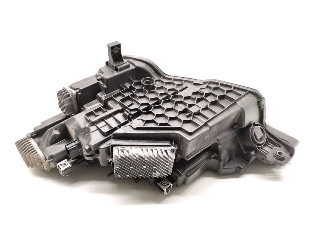 AUDI e-tron 1 generation (2018-2024) Front Right Headlight  