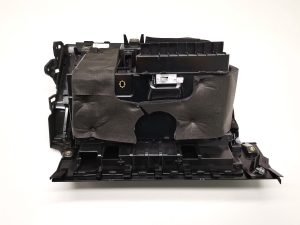 AUDI e-tron SUV (2018–2026) Kindalaegas 4KL857035B - 2